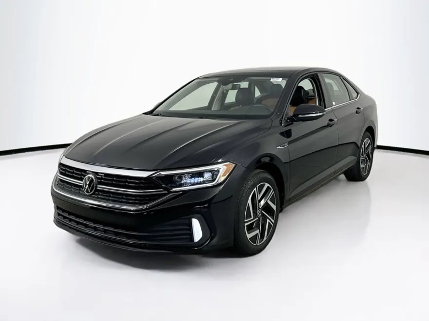 2022 Volkswagen Jetta SEL photo 1