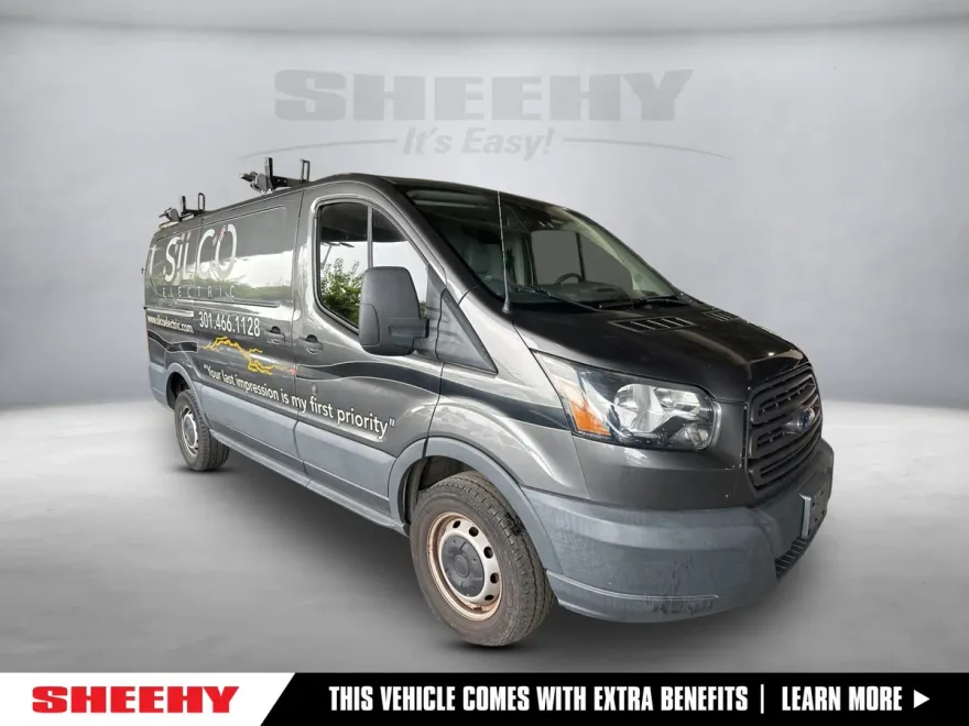 2017 Ford Transit photo 1