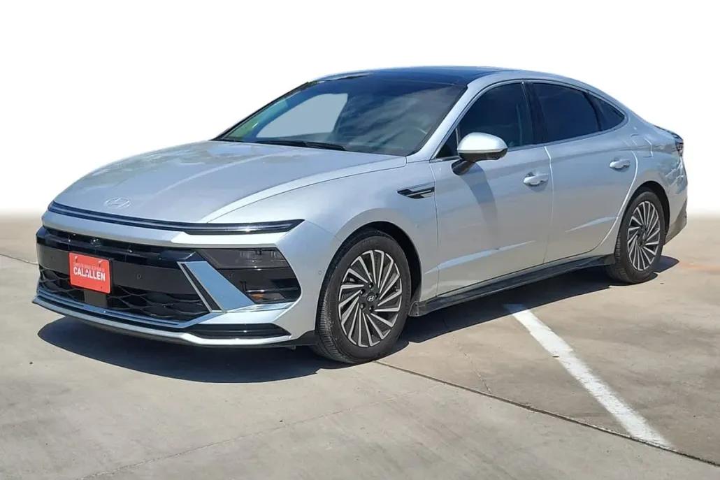 2024 Hyundai Sonata Hybrid Limited photo 1