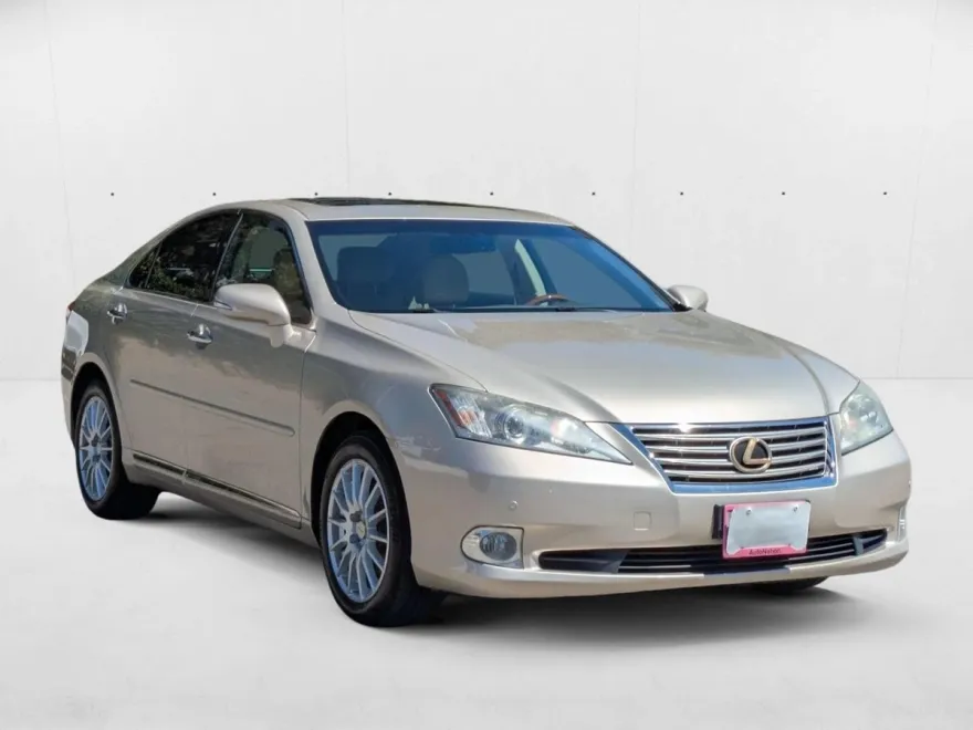 2011 Lexus ES 350 Base photo 1