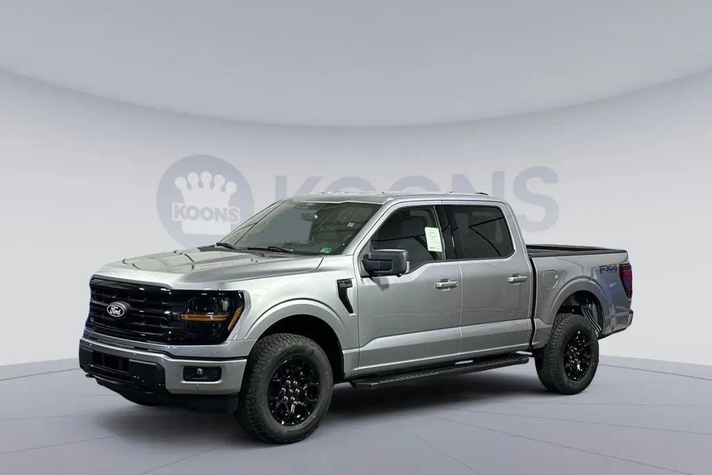 2025 Ford F-150 XLT photo 1