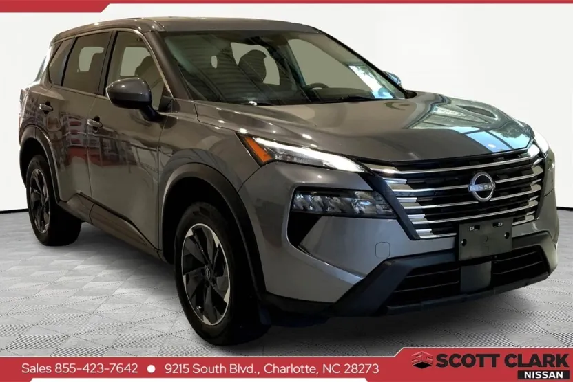 2024 Nissan Rogue SV photo 1
