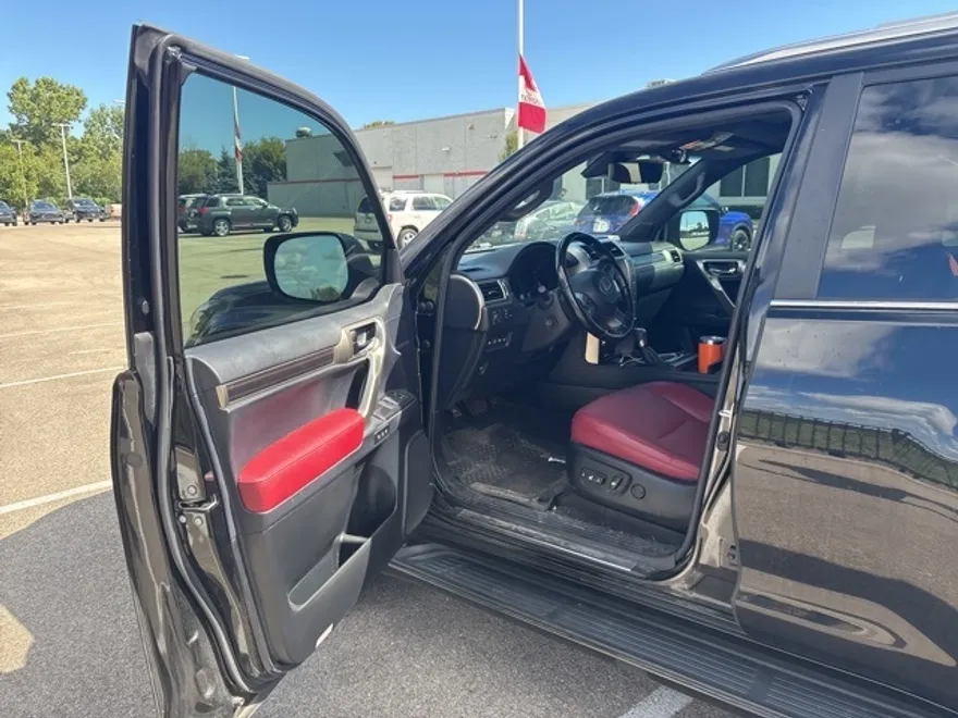 2021 Lexus GX 460 Black Line Special Edition photo 1