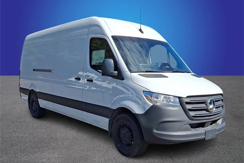 2025 Mercedes Benz Sprinter 2500 170 WB High Roof photo 1
