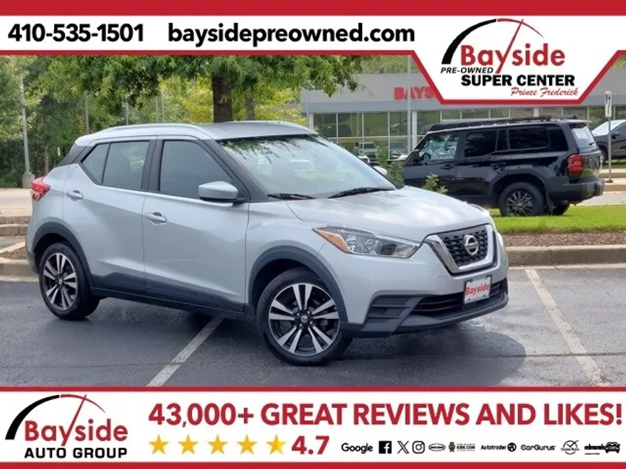 2020 Nissan Kicks SV photo 1