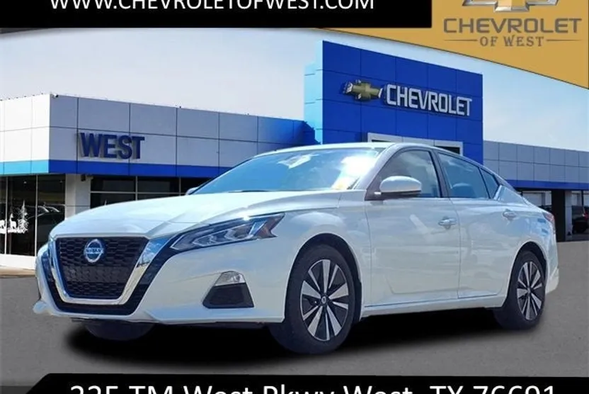 2021 Nissan Altima SV photo 1