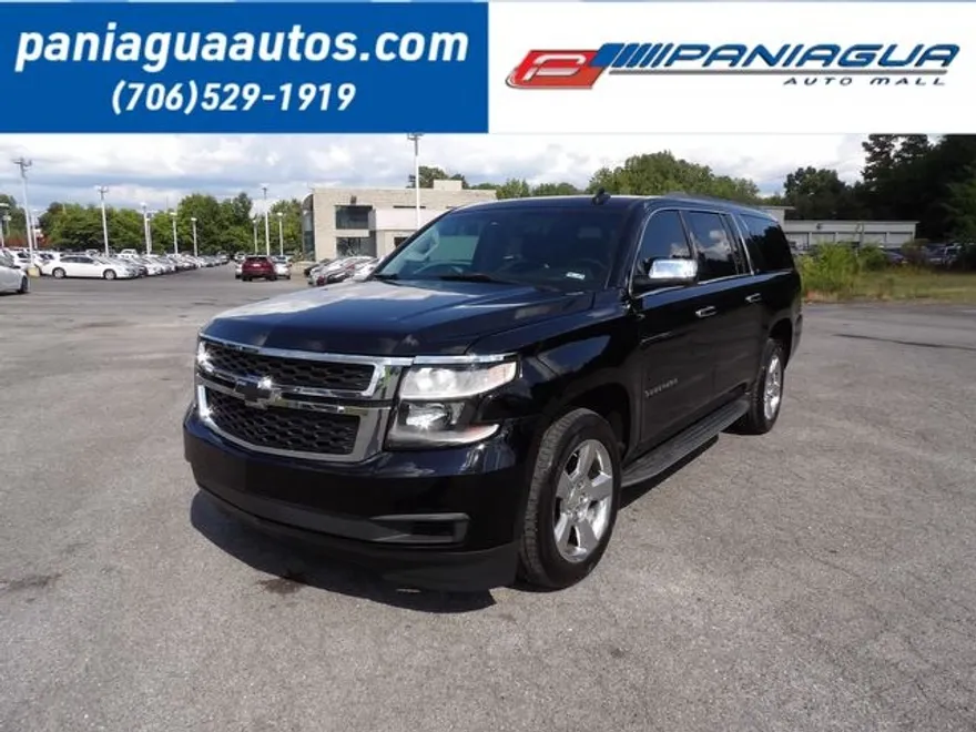2016 Chevrolet Suburban LT photo 1