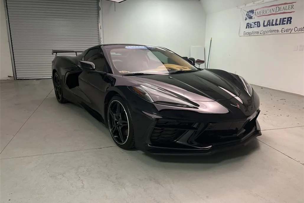 2021 Chevrolet Corvette Stingray 3LT photo 1