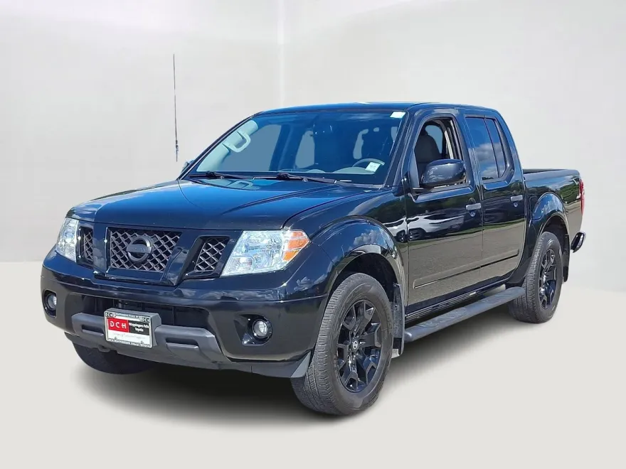 2021 Nissan Frontier SV Crew Cab photo 1