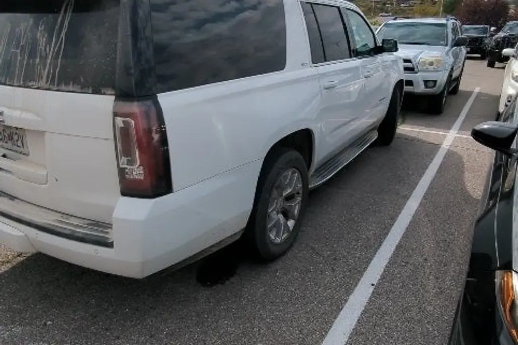 2015 Gmc Yukon XL SLT 1500 photo 1