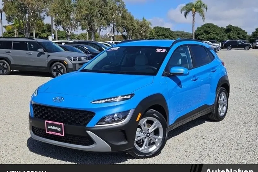 2023 Hyundai Kona SEL photo 1
