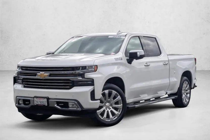 2019 Chevrolet Silverado 1500 High Country photo 1