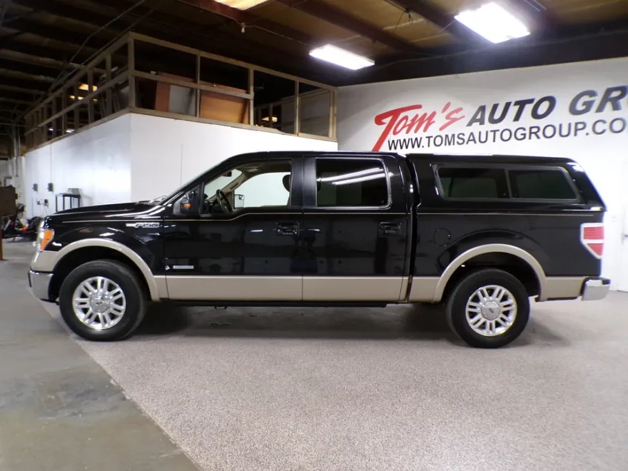 2013 Ford F-150 Lariat photo 1