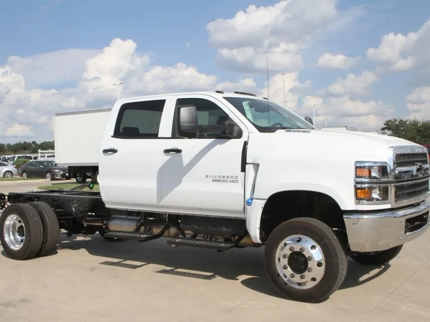 2024 Chevrolet Silverado 6500HD Work Truck photo 1