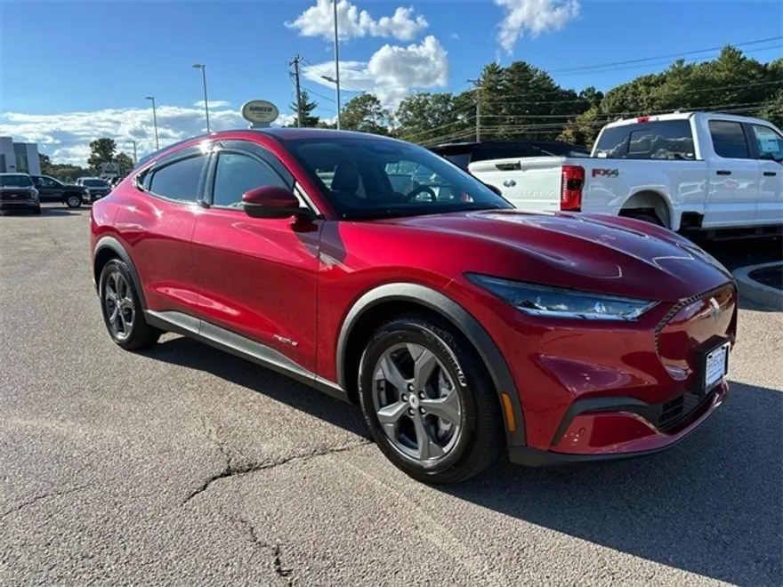 2021 Ford Mustang Mach-E Select photo 1