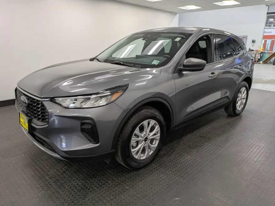 2025 Ford Escape Active photo 1