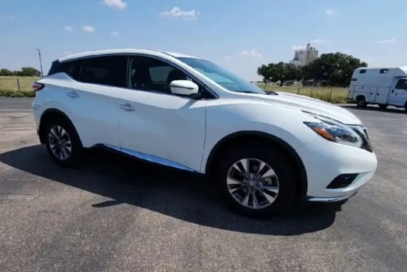 2018 Nissan Murano S photo 1