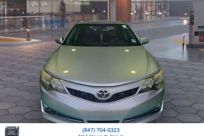 2014 Toyota Camry L photo 1