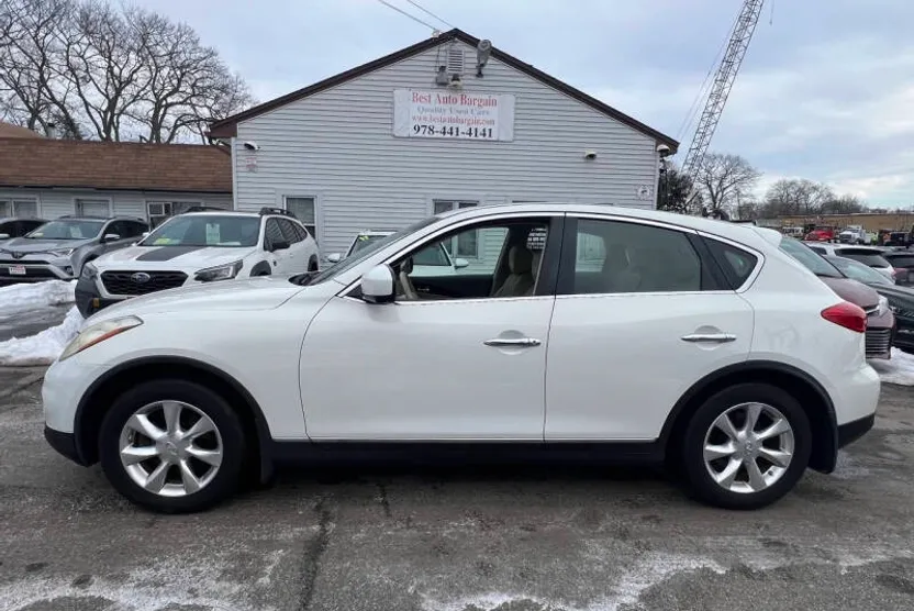 2010 Infiniti EX35 Journey photo 1