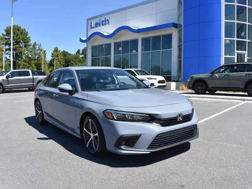 2024 Honda Civic Touring photo 1