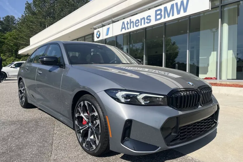 2025 Bmw 330i photo 1