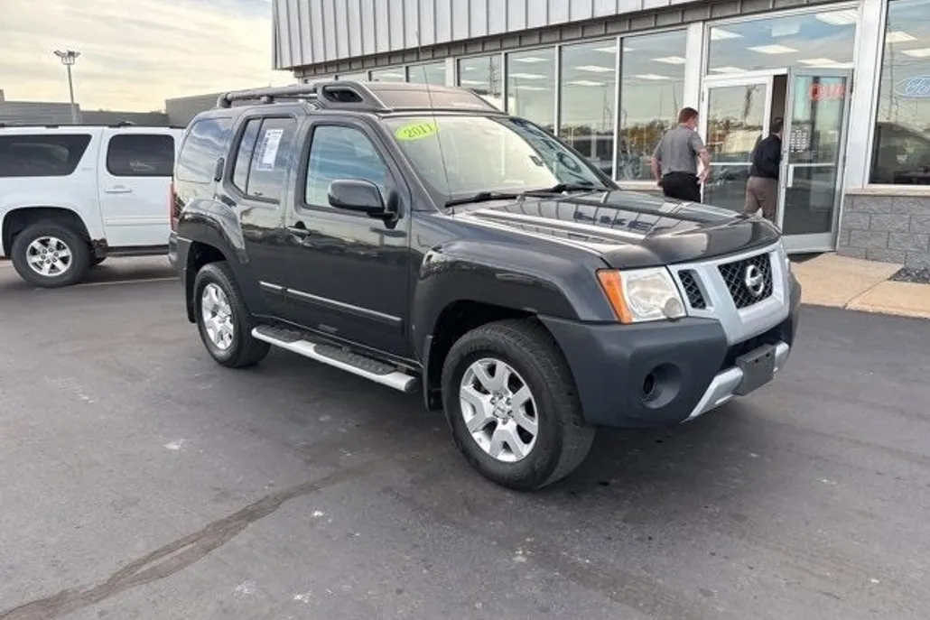 2011 Nissan Xterra S photo 1