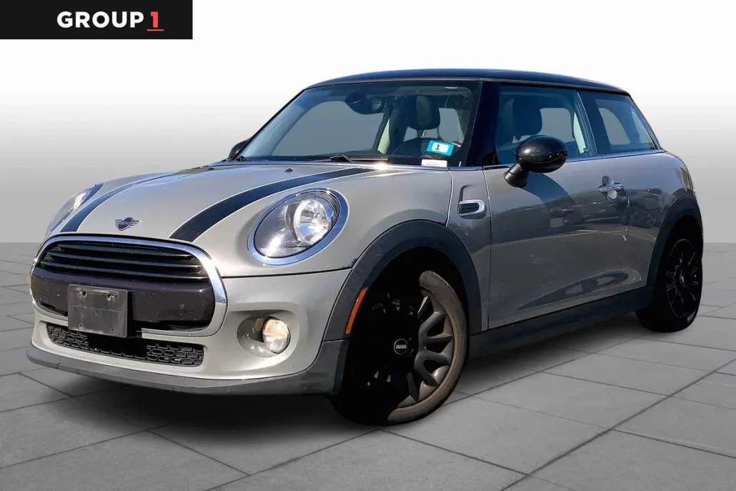 2019 Mini Cooper 2 Door Hardtop photo 1
