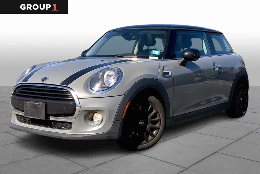2019 Mini Cooper 2 Door Hardtop photo 1