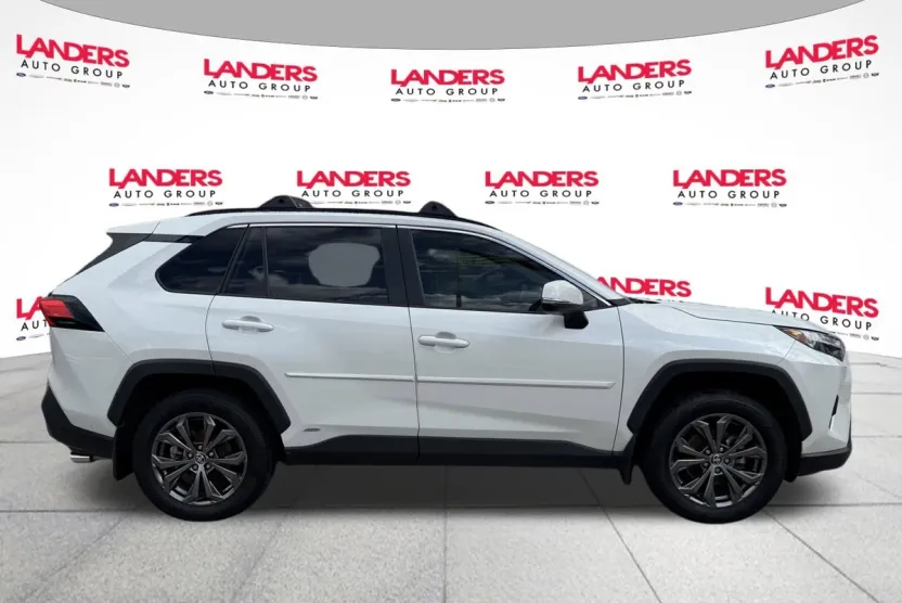 2022 Toyota RAV4 Hybrid XLE Premium photo 1