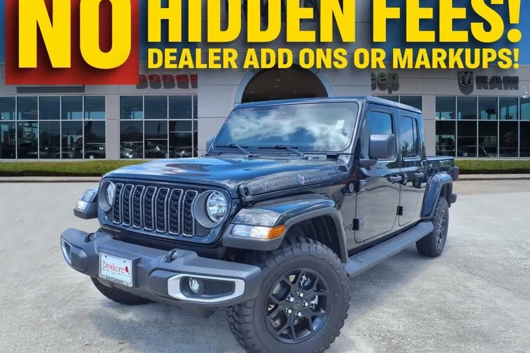 2025 Jeep Gladiator Sport photo 1