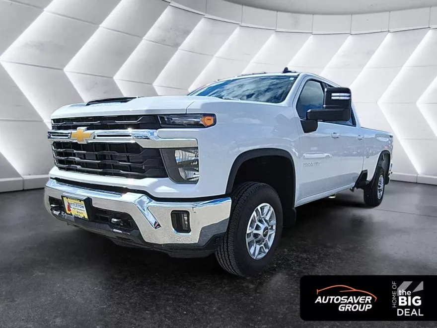 2025 Chevrolet Silverado 2500HD LT photo 1