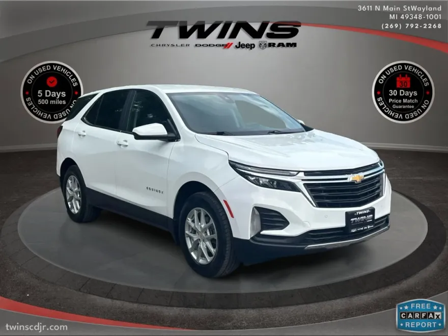 2023 Chevrolet Equinox LT photo 1