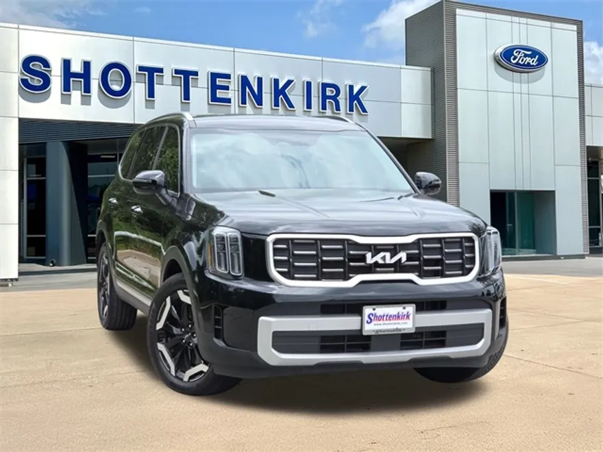 2023 Kia Telluride S photo 1