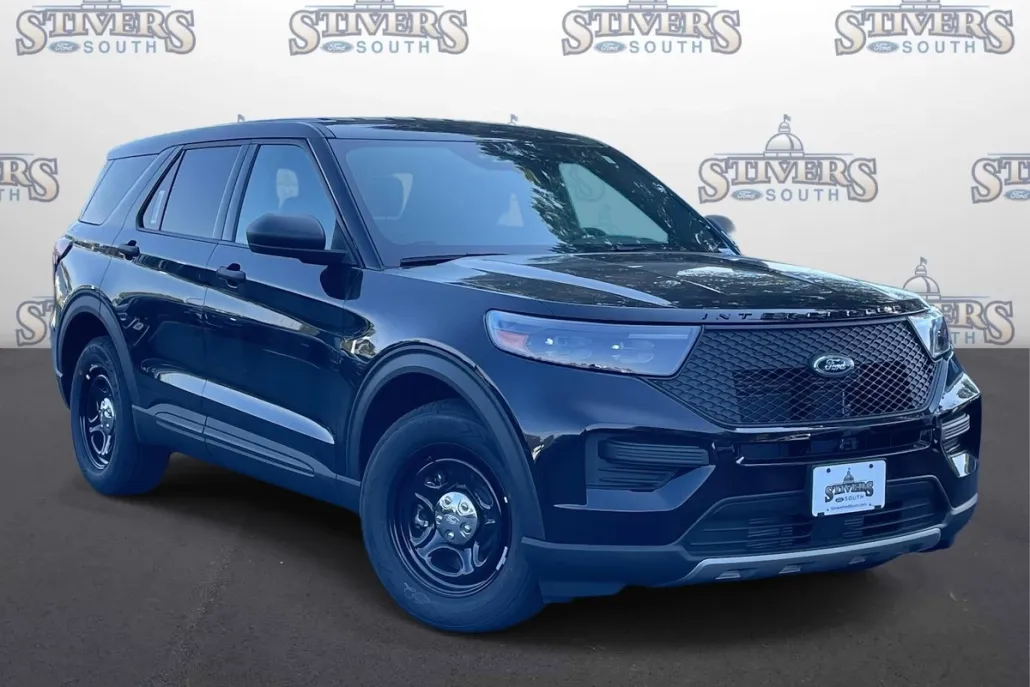2025 Ford Explorer photo 1
