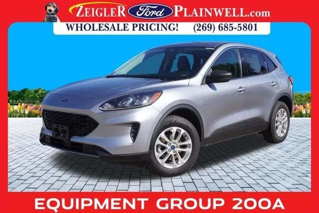 2022 Ford Escape SE photo 1