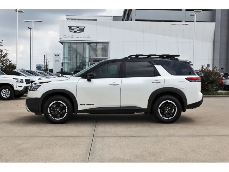 2024 Nissan Pathfinder Rock Creek photo 1