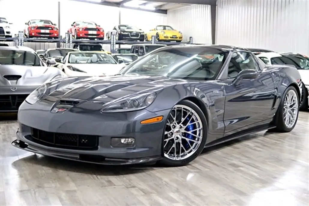 2009 Chevrolet Corvette ZR1 3ZR photo 1
