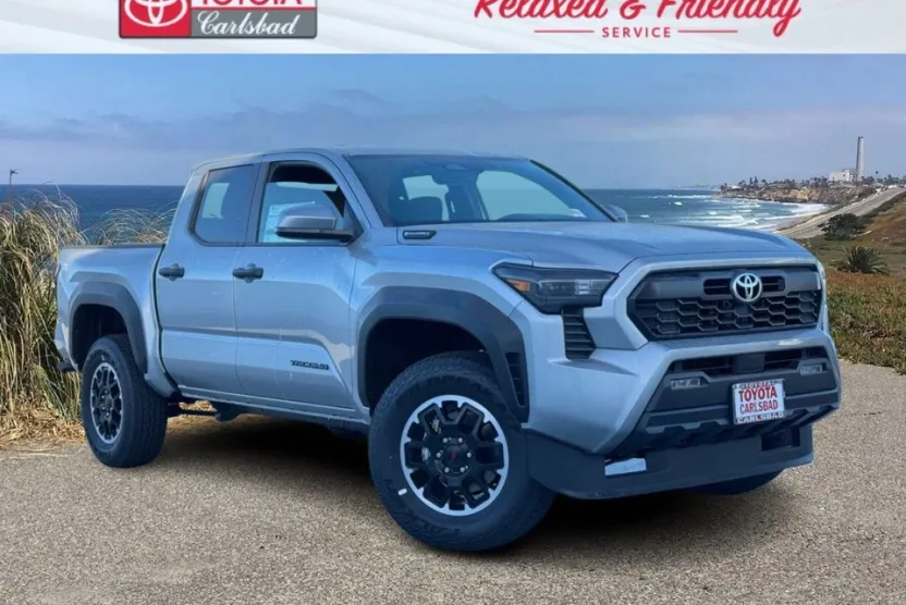 2025 Toyota Tacoma TRD Off-Road 4x4 Double Cab photo 1