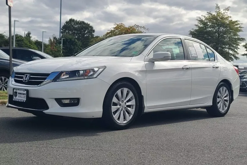 2015 Honda Accord EX-L photo 1
