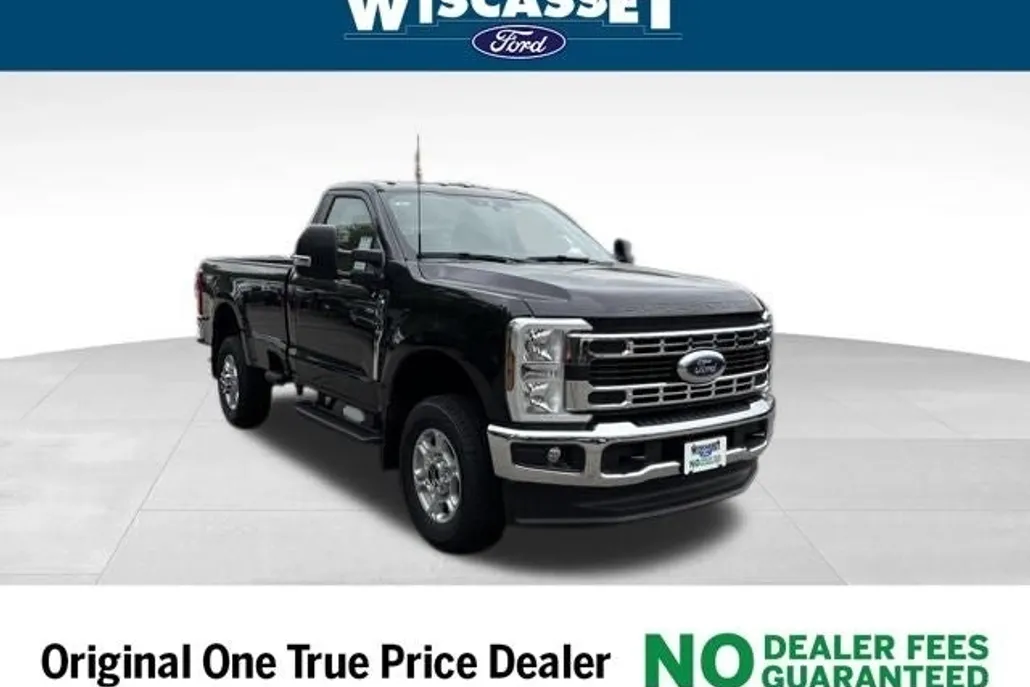 2025 Ford F-350 XLT photo 1