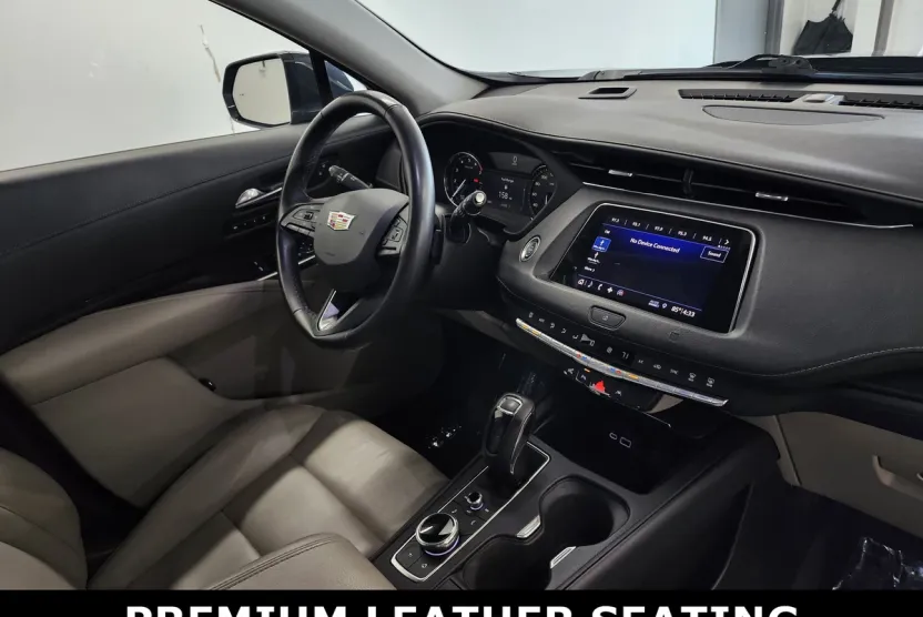 2019 Cadillac XT4 Premium Luxury photo 1
