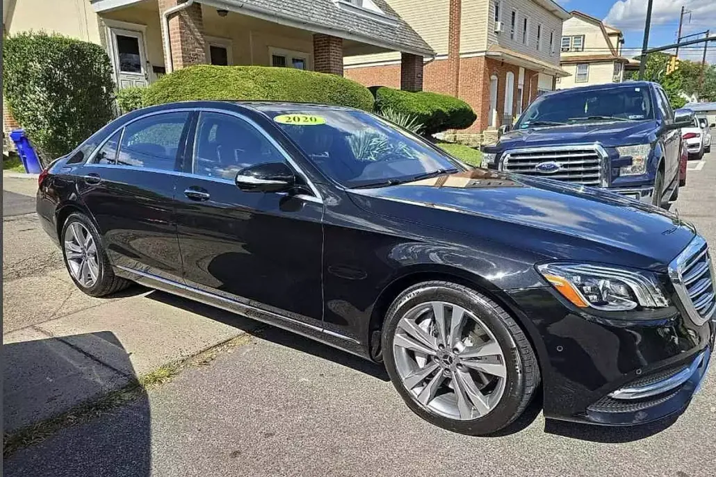 2020 Mercedes Benz S 560 photo 1