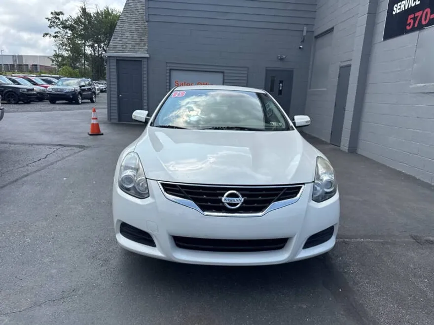 2013 Nissan Altima 2.5 S photo 1
