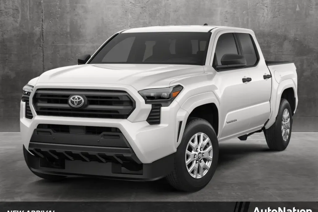 2024 Toyota Tacoma SR5 photo 1