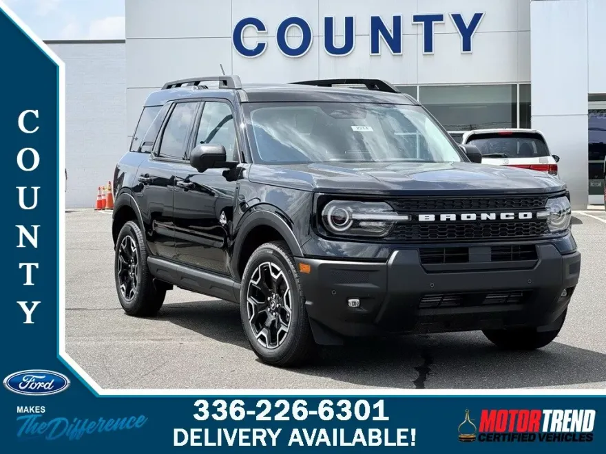 2025 Ford Bronco Sport Outer Banks photo 1