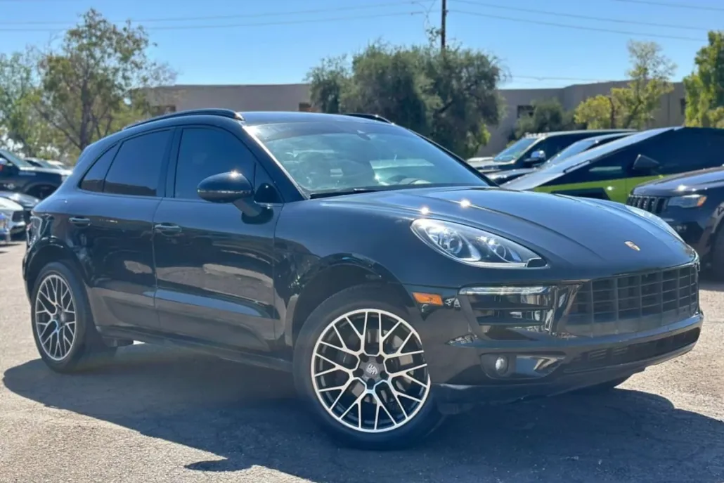 2018 Porsche Macan photo 1