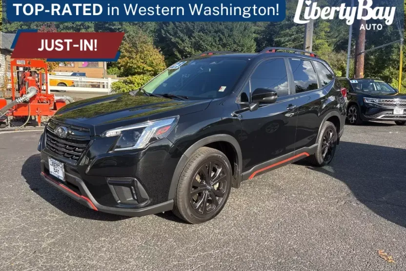 2023 Subaru Forester Sport photo 1