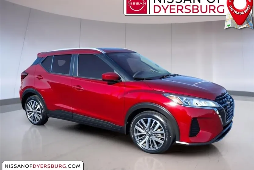 2022 Nissan Kicks SV photo 1
