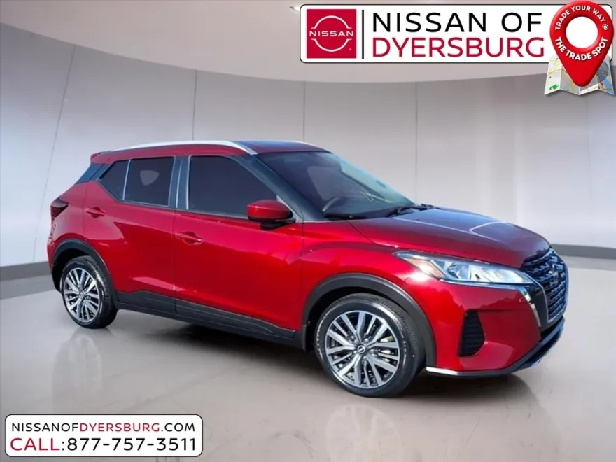 2022 Nissan Kicks SV photo 1
