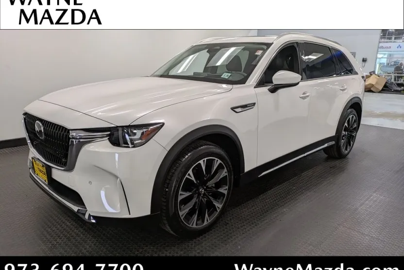 2024 Mazda CX-90 Plug-in Hybrid Premium photo 1